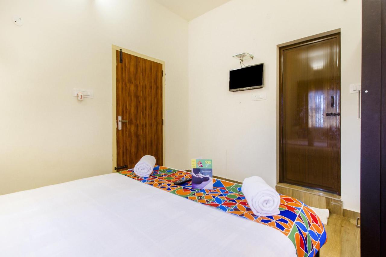 Fabexpress Grand Castle Hill Resorts - Ooty Lake - 800M מראה חיצוני תמונה