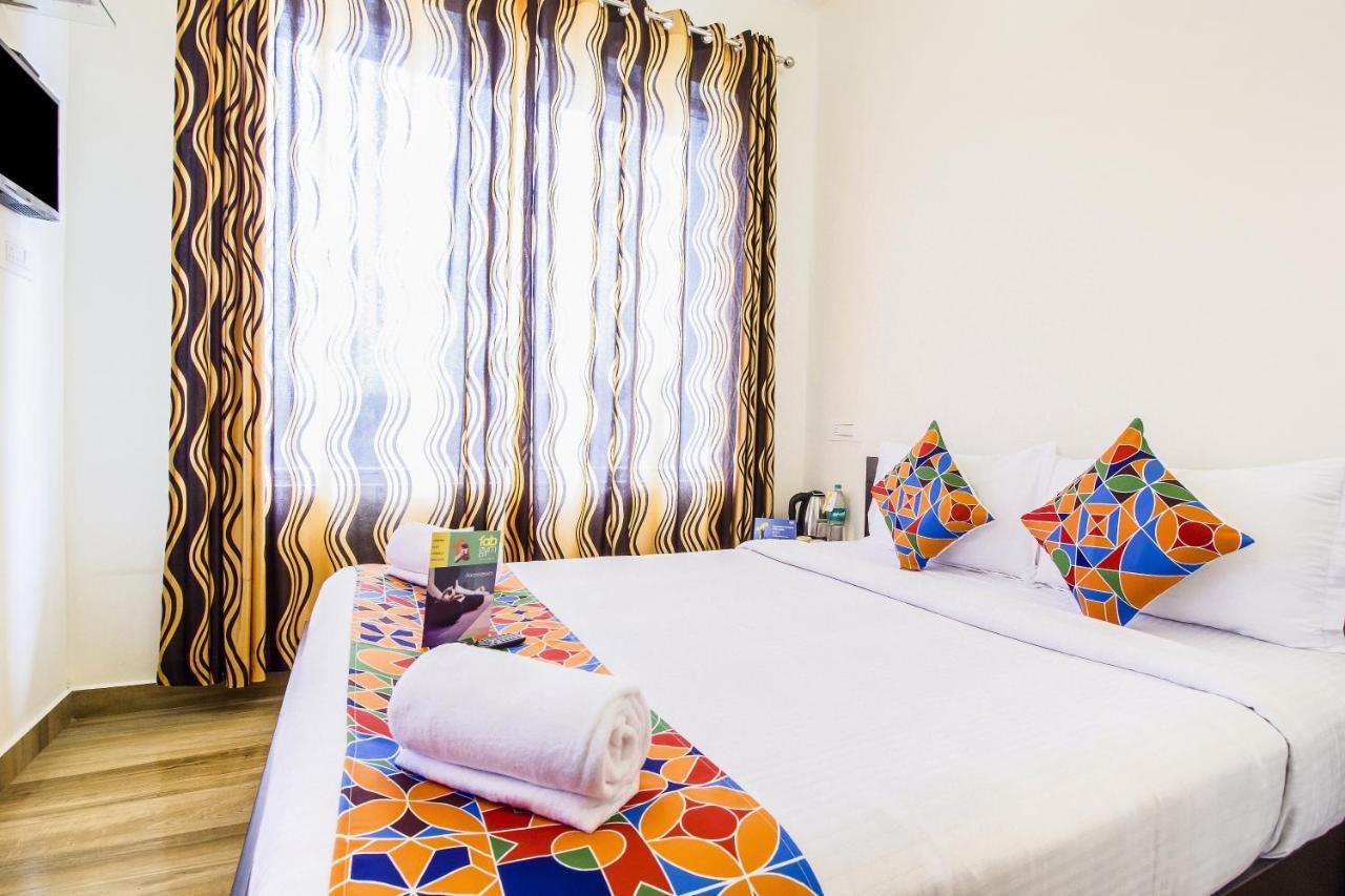 Fabexpress Grand Castle Hill Resorts - Ooty Lake - 800M מראה חיצוני תמונה