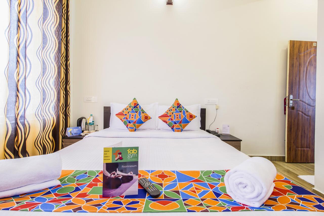 Fabexpress Grand Castle Hill Resorts - Ooty Lake - 800M מראה חיצוני תמונה